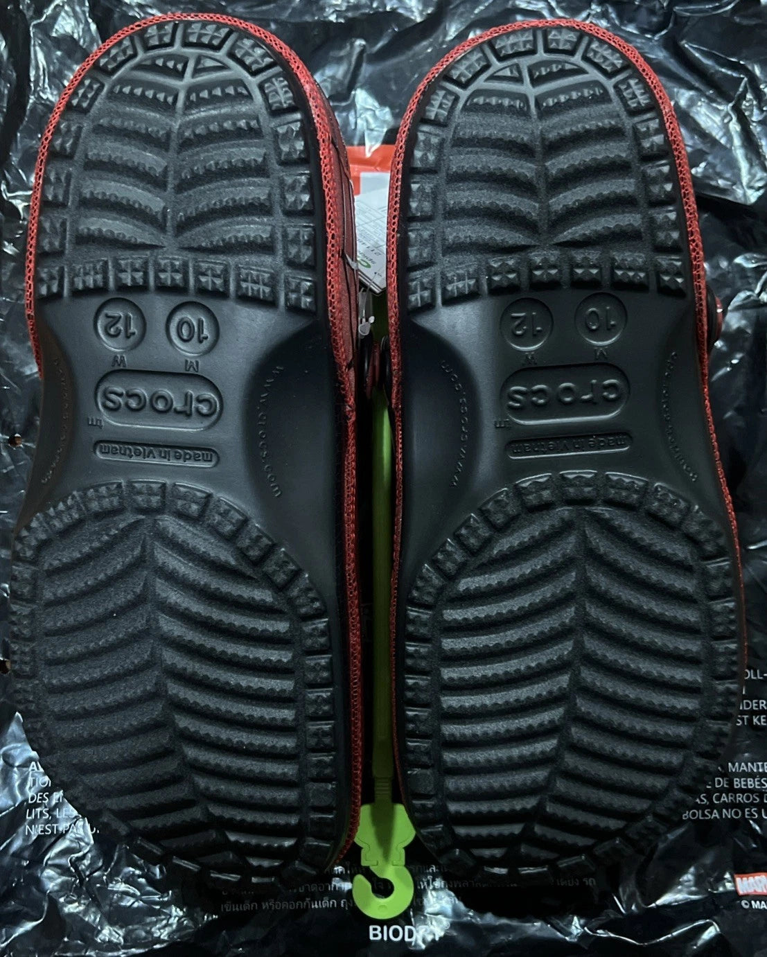 CROCS SPIDERMAN MARVEL